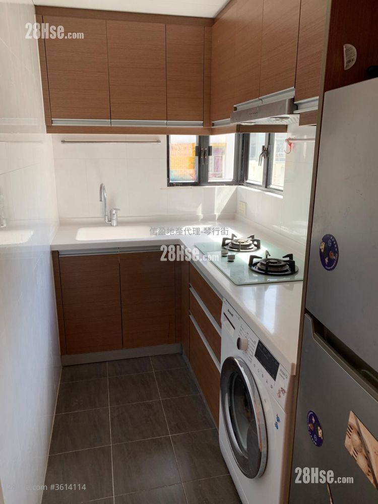 建康花园 售盘 3 房 , 2 浴室 594 平方尺 ( 55.2 平方米 ) 建康花园 售盘 3 房 , 2 浴室 594 平方尺 ( 55.2 平方米 )