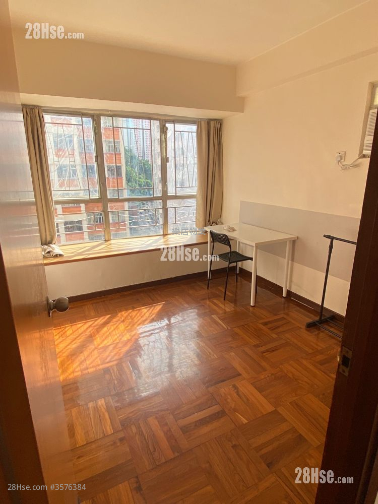 尼斯花园 租盘 2 房 , 1 浴室 464 平方尺 ( 43.1 平方米 )