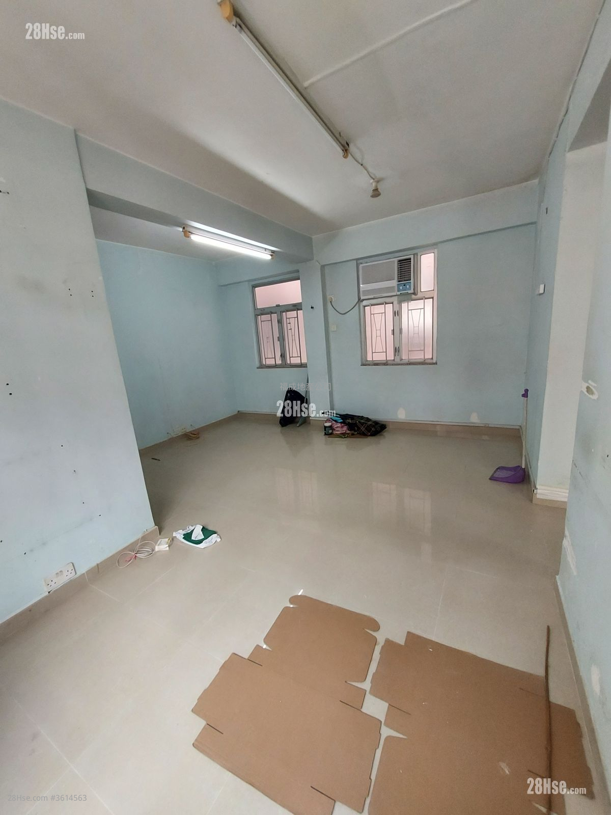 On Wo Gardens Sell 3 Bedrooms , 1 Bathroom 490 ft² ( 45.5 m² ) On Wo Gardens Sell 3 Bedrooms , 1 Bathroom 490 ft² ( 45.5 m² )