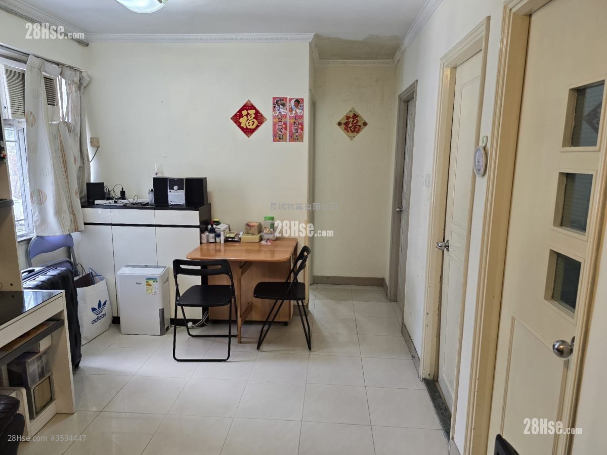 海晖大厦 售盘 2 房 , 1 浴室 445 平方尺 ( 41.3 平方米 )