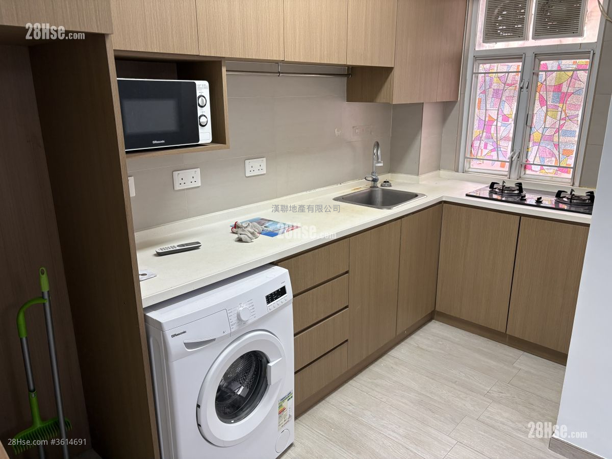 唐楼 租盘 2 房 , 1 浴室 386 平方尺 ( 35.9 平方米 ) 唐楼 租盘 2 房 , 1 浴室 386 平方尺 ( 35.9 平方米 )