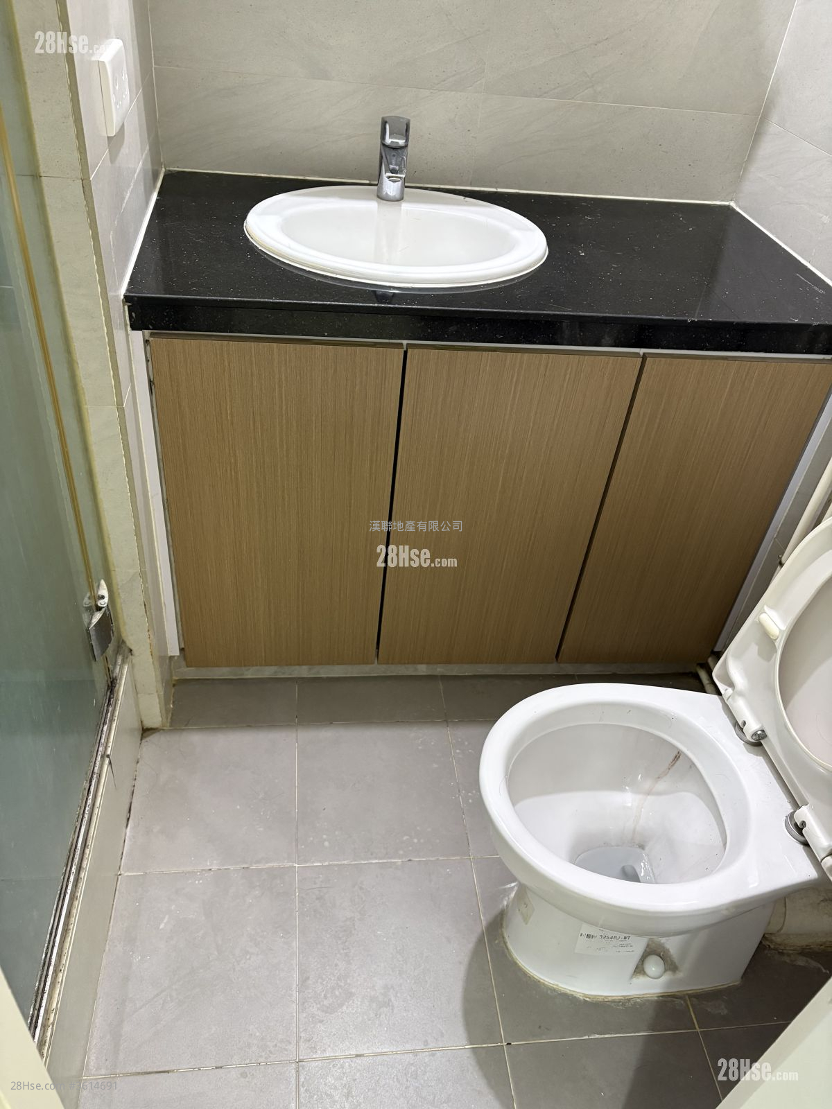 唐楼 租盘 2 房 , 1 浴室 386 平方尺 ( 35.9 平方米 ) 唐楼 租盘 2 房 , 1 浴室 386 平方尺 ( 35.9 平方米 )