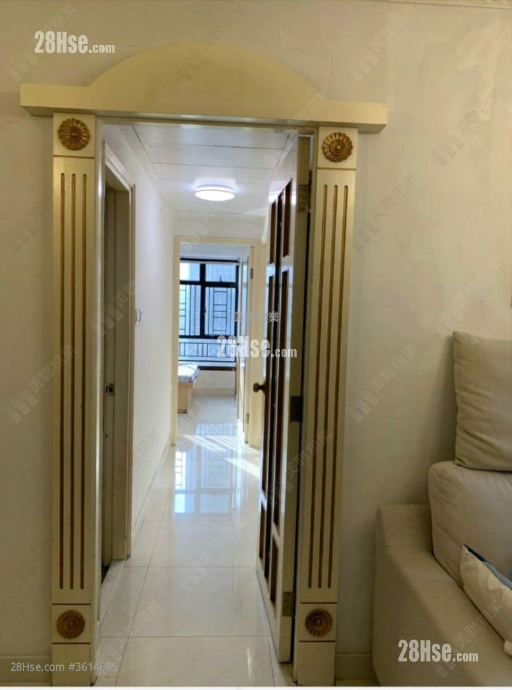 湾景广场 售盘 3 房 , 2 浴室 643 平方尺 ( 59.7 平方米 ) 湾景广场 售盘 3 房 , 2 浴室 643 平方尺 ( 59.7 平方米 )