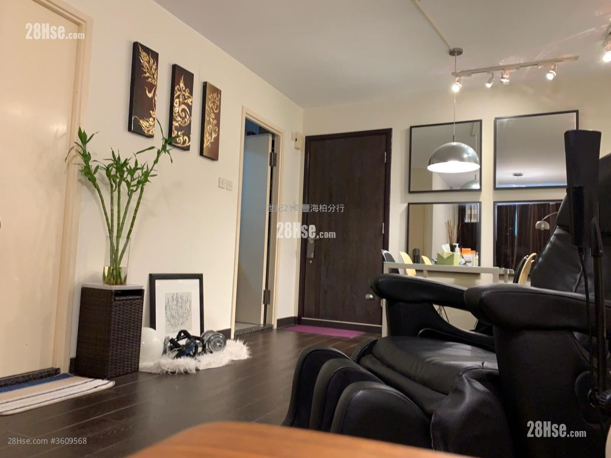 Kam Fung Court Sell 1 Bedroom , 1 Bathroom 427 ft² ( 39.7 m² ) Kam Fung Court Sell 1 Bedroom , 1 Bathroom 427 ft² ( 39.7 m² )