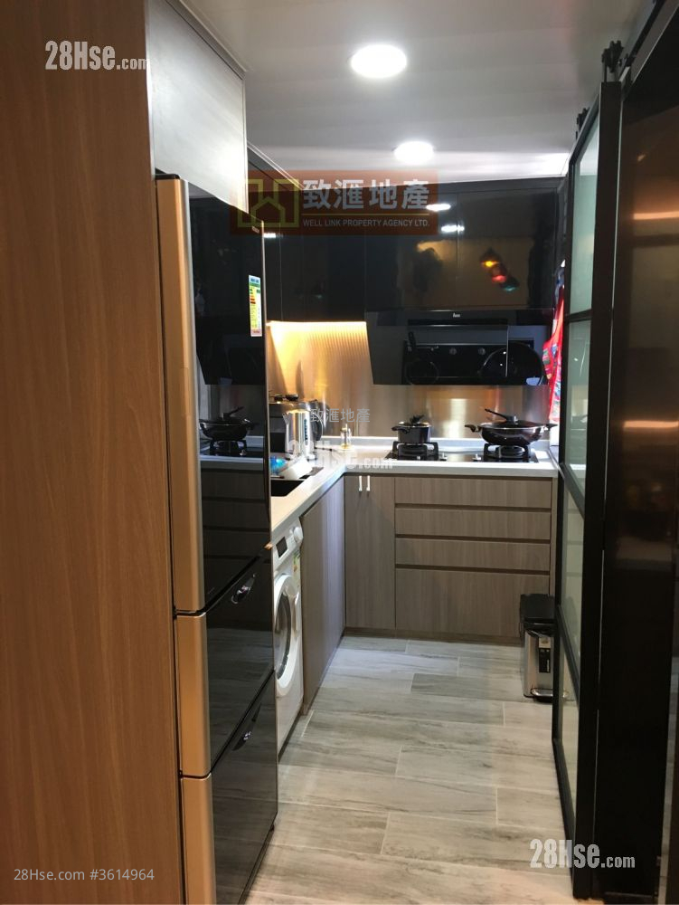 Hoi Lok Court Sell 1 Bedroom 390 ft² ( 36.2 m² ) Hoi Lok Court Sell 1 Bedroom 390 ft² ( 36.2 m² )