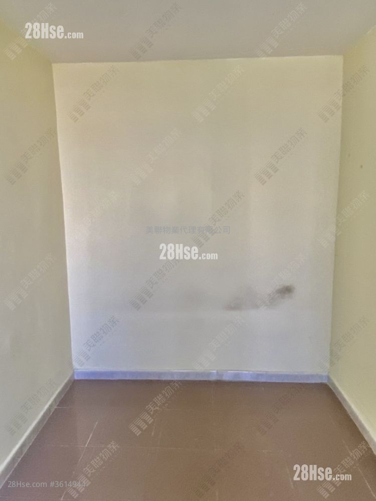 King Shing Court Sell 1 Bedroom 546 ft² ( 50.7 m² ) King Shing Court Sell 1 Bedroom 546 ft² ( 50.7 m² )