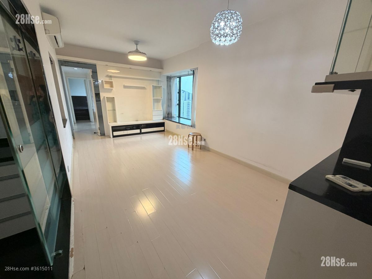 Villa Esplanada Sell 3 Bedrooms , 2 Bathrooms 684 ft² ( 63.5 m² ) Villa Esplanada Sell 3 Bedrooms , 2 Bathrooms 684 ft² ( 63.5 m² )