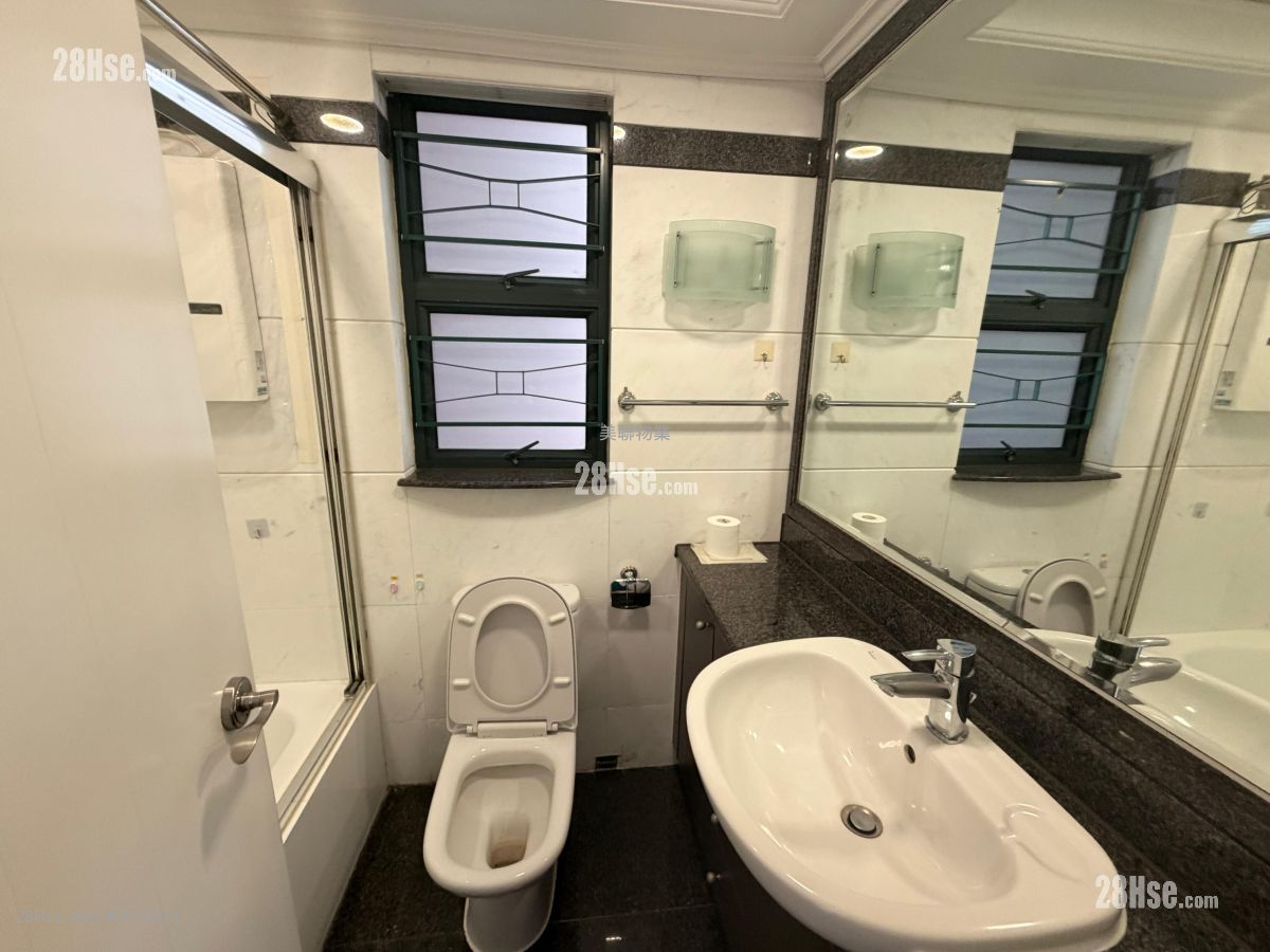 Villa Esplanada Sell 3 Bedrooms , 2 Bathrooms 684 ft² ( 63.5 m² ) Villa Esplanada Sell 3 Bedrooms , 2 Bathrooms 684 ft² ( 63.5 m² )