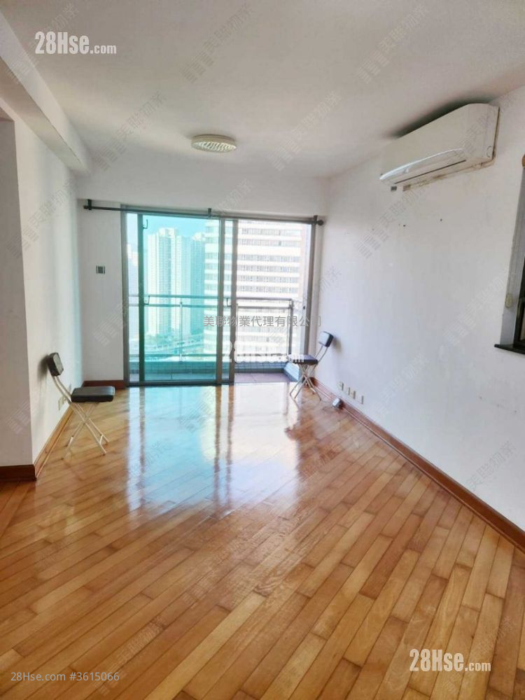 Park Central Rental 3 Bedrooms , 1 Bathroom 638 ft² ( 59.3 m² )