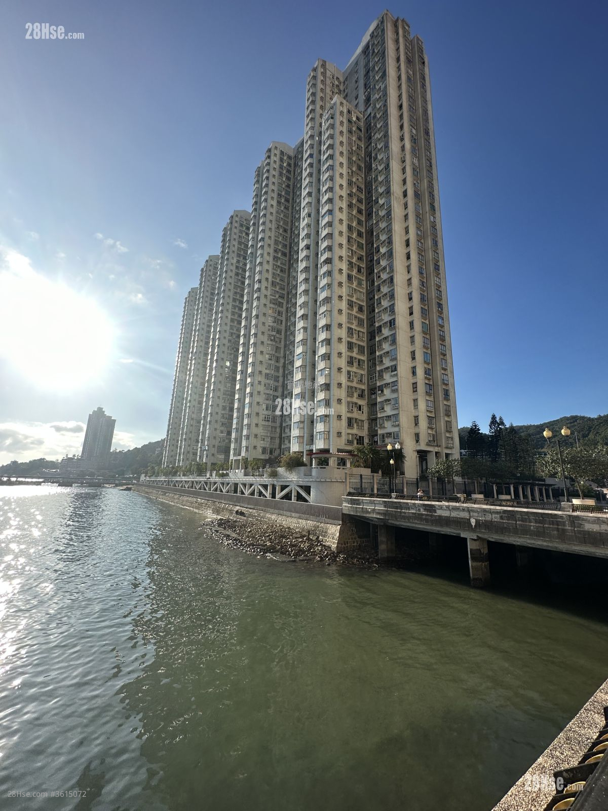 丽都花园 租盘 3 房 , 1 浴室 570 平方尺 ( 53.0 平方米 ) 丽都花园 租盘 3 房 , 1 浴室 570 平方尺 ( 53.0 平方米 )