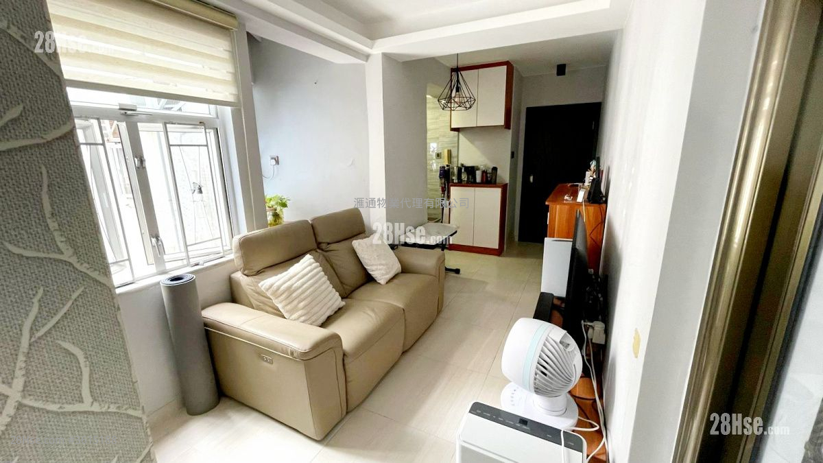 Belleve Court Sell 1 Bedroom , 1 Bathroom 301 ft² ( 28.0 m² ) Belleve Court Sell 1 Bedroom , 1 Bathroom 301 ft² ( 28.0 m² )