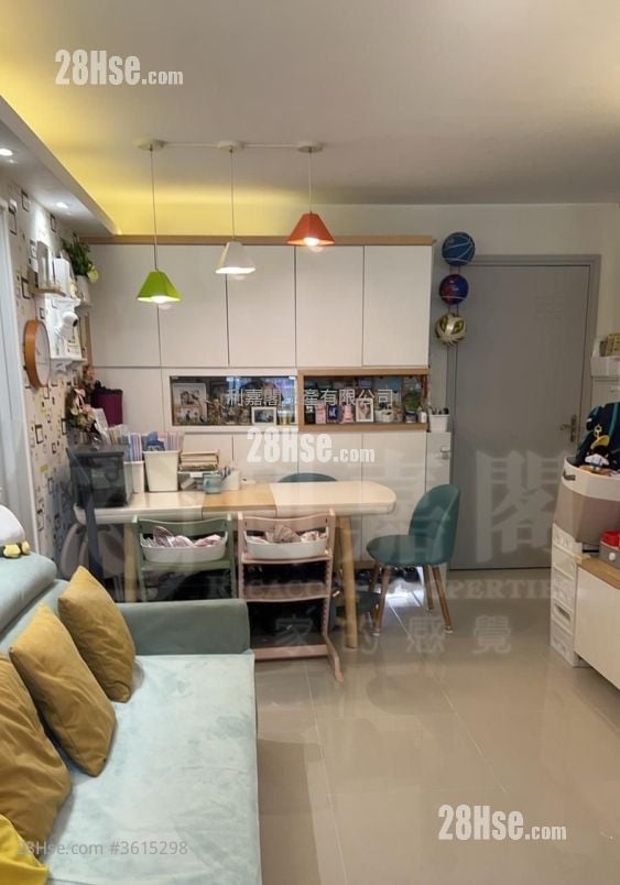 Tin Chung Court Sell 535 ft² ( 49.7 m² ) Tin Chung Court Sell 535 ft² ( 49.7 m² )