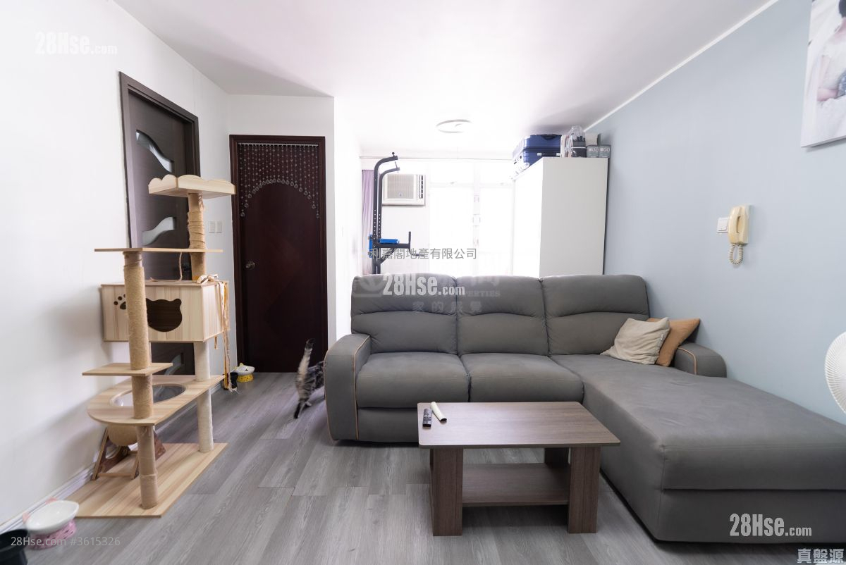 Tin Shing Court Sell 1 Bedroom 426 ft² ( 39.6 m² ) Tin Shing Court Sell 1 Bedroom 426 ft² ( 39.6 m² )
