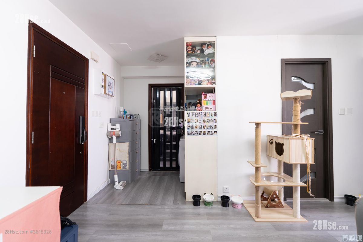 Tin Shing Court Sell 1 Bedroom 426 ft² ( 39.6 m² ) Tin Shing Court Sell 1 Bedroom 426 ft² ( 39.6 m² )