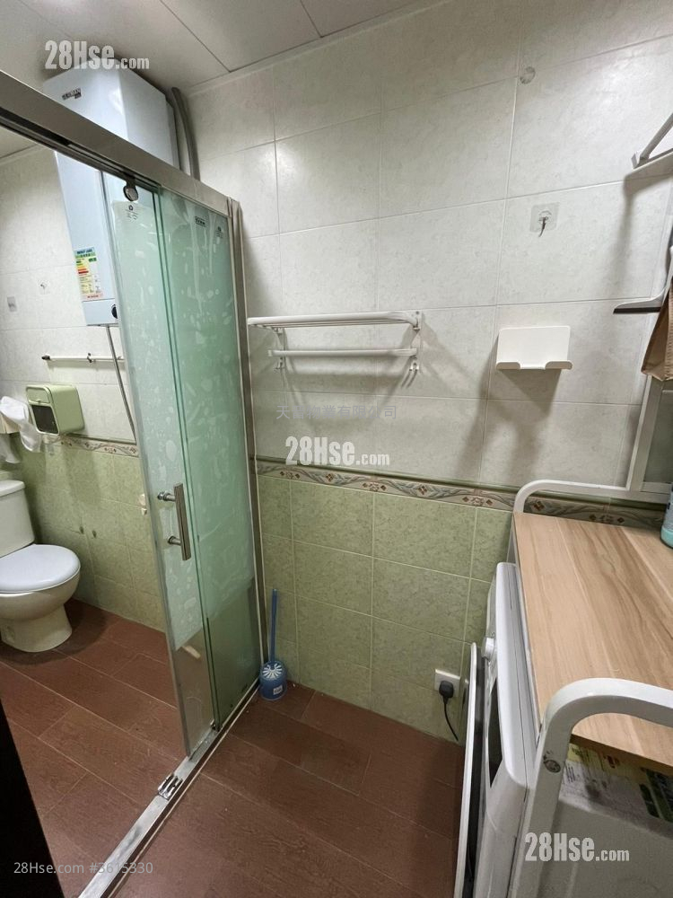 侨荣大厦 售盘 2 房 , 1 浴室 228 平方尺 ( 21.2 平方米 ) 侨荣大厦 售盘 2 房 , 1 浴室 228 平方尺 ( 21.2 平方米 )