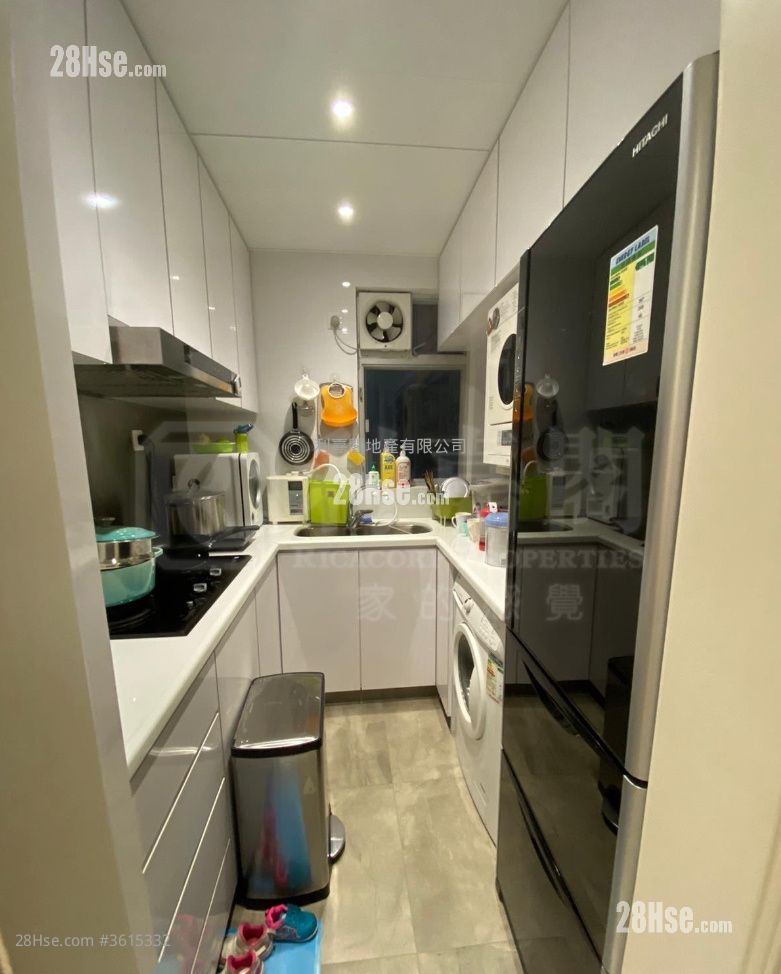 Tin Chung Court Sell 3 Bedrooms 650 ft² ( 60.4 m² ) Tin Chung Court Sell 3 Bedrooms 650 ft² ( 60.4 m² )