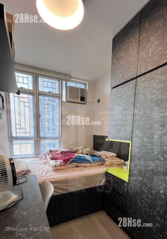 Ping Yan Court Sell 2 Bedrooms 376 ft² ( 34.9 m² ) Ping Yan Court Sell 2 Bedrooms 376 ft² ( 34.9 m² )