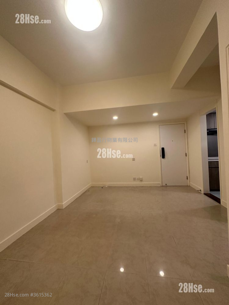 Ying Lee Mansion Rental 2 Bedrooms , 1 Bathroom 405 ft² ( 37.6 m² ) Ying Lee Mansion Rental 2 Bedrooms , 1 Bathroom 405 ft² ( 37.6 m² )