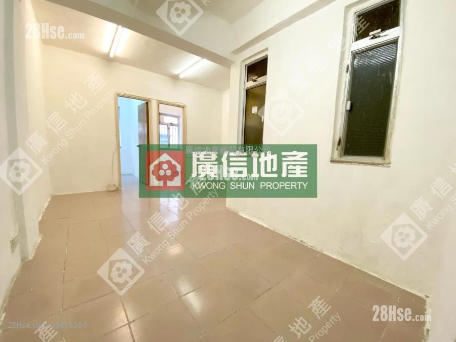 Kwong Yuen Building Sell 2 Bedrooms , 1 Bathroom 389 ft² ( 36.1 m² ) Kwong Yuen Building Sell 2 Bedrooms , 1 Bathroom 389 ft² ( 36.1 m² )