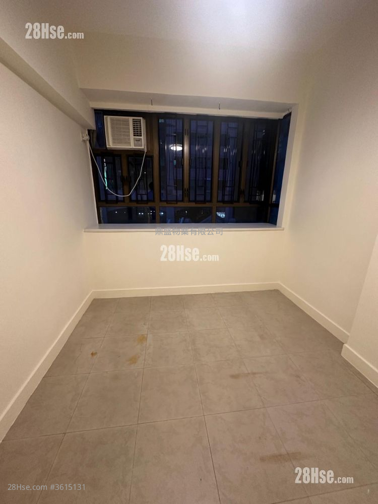 Ying Lee Mansion Rental 2 Bedrooms , 1 Bathroom 405 ft² ( 37.6 m² ) Ying Lee Mansion Rental 2 Bedrooms , 1 Bathroom 405 ft² ( 37.6 m² )