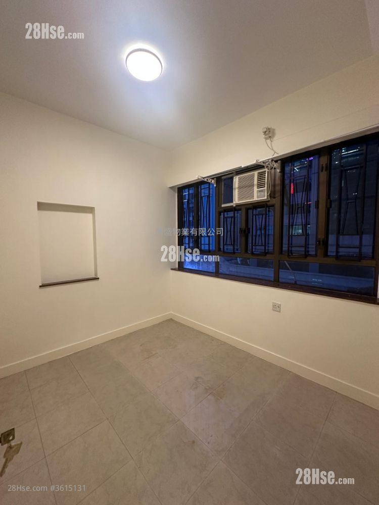 Ying Lee Mansion Rental 2 Bedrooms , 1 Bathroom 405 ft² ( 37.6 m² ) Ying Lee Mansion Rental 2 Bedrooms , 1 Bathroom 405 ft² ( 37.6 m² )