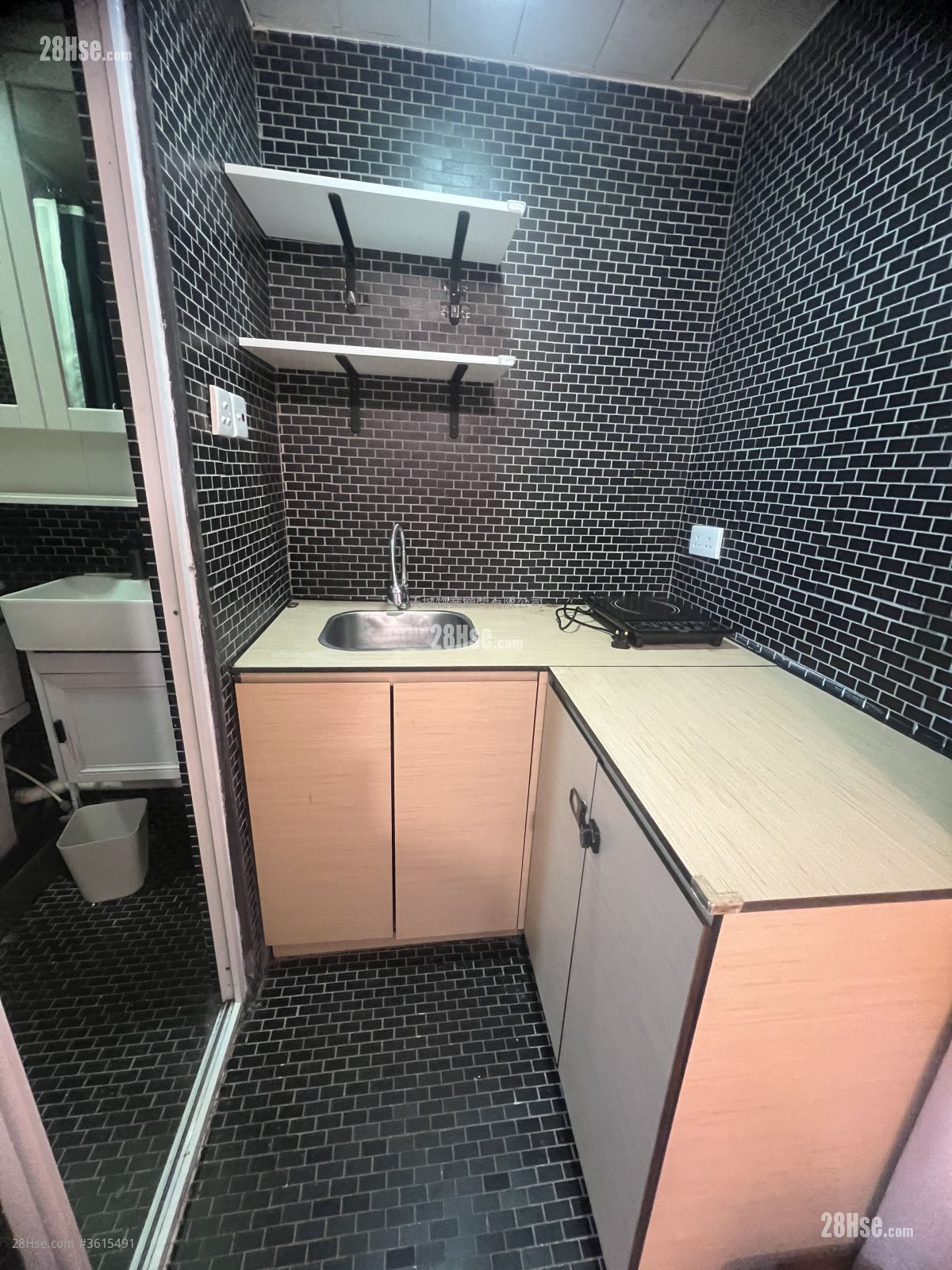 Grandview Mansion Rental 2 Bedrooms , 1 Bathroom Grandview Mansion Rental 2 Bedrooms , 1 Bathroom