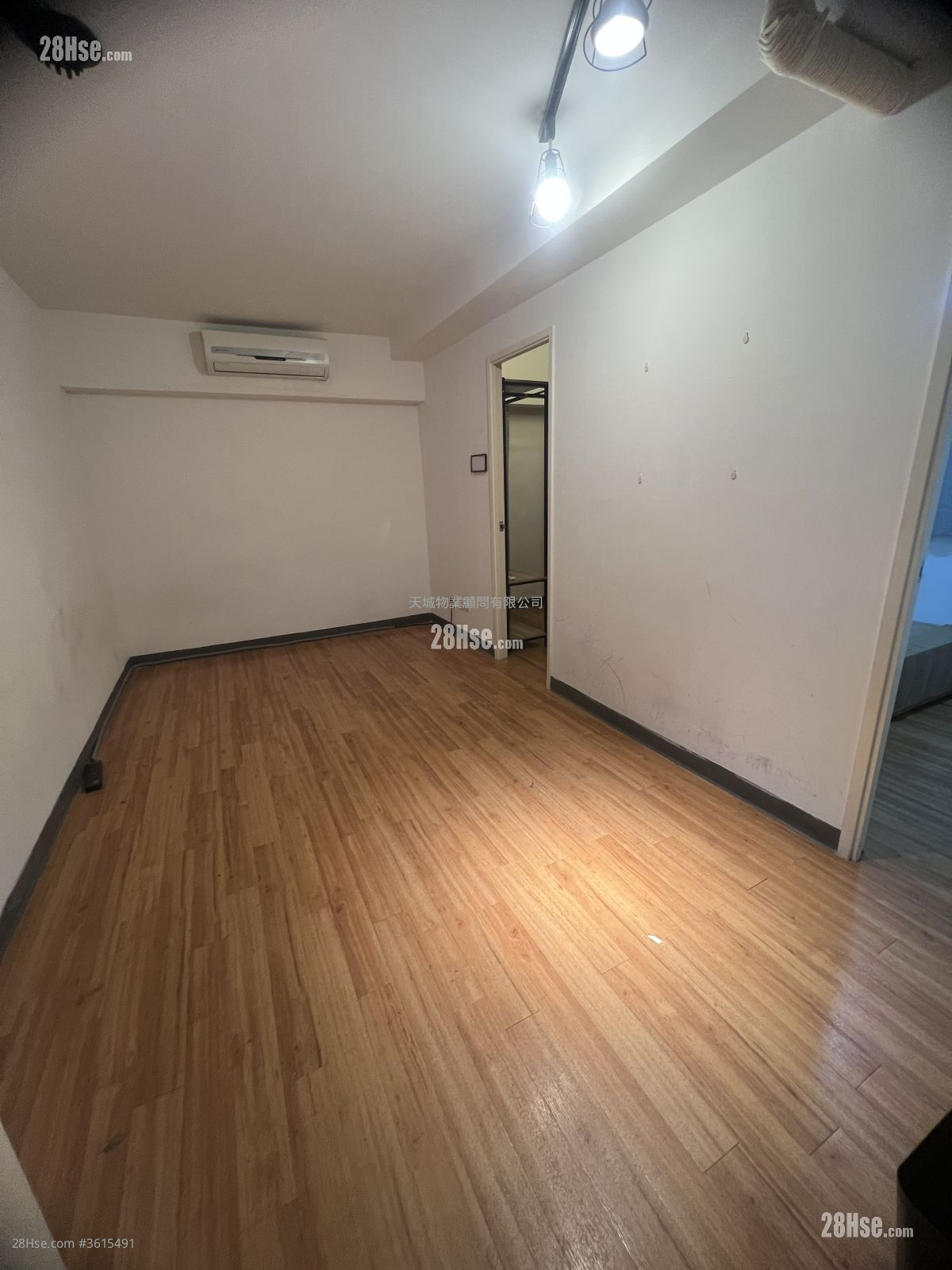 Grandview Mansion Rental 2 Bedrooms , 1 Bathroom Grandview Mansion Rental 2 Bedrooms , 1 Bathroom