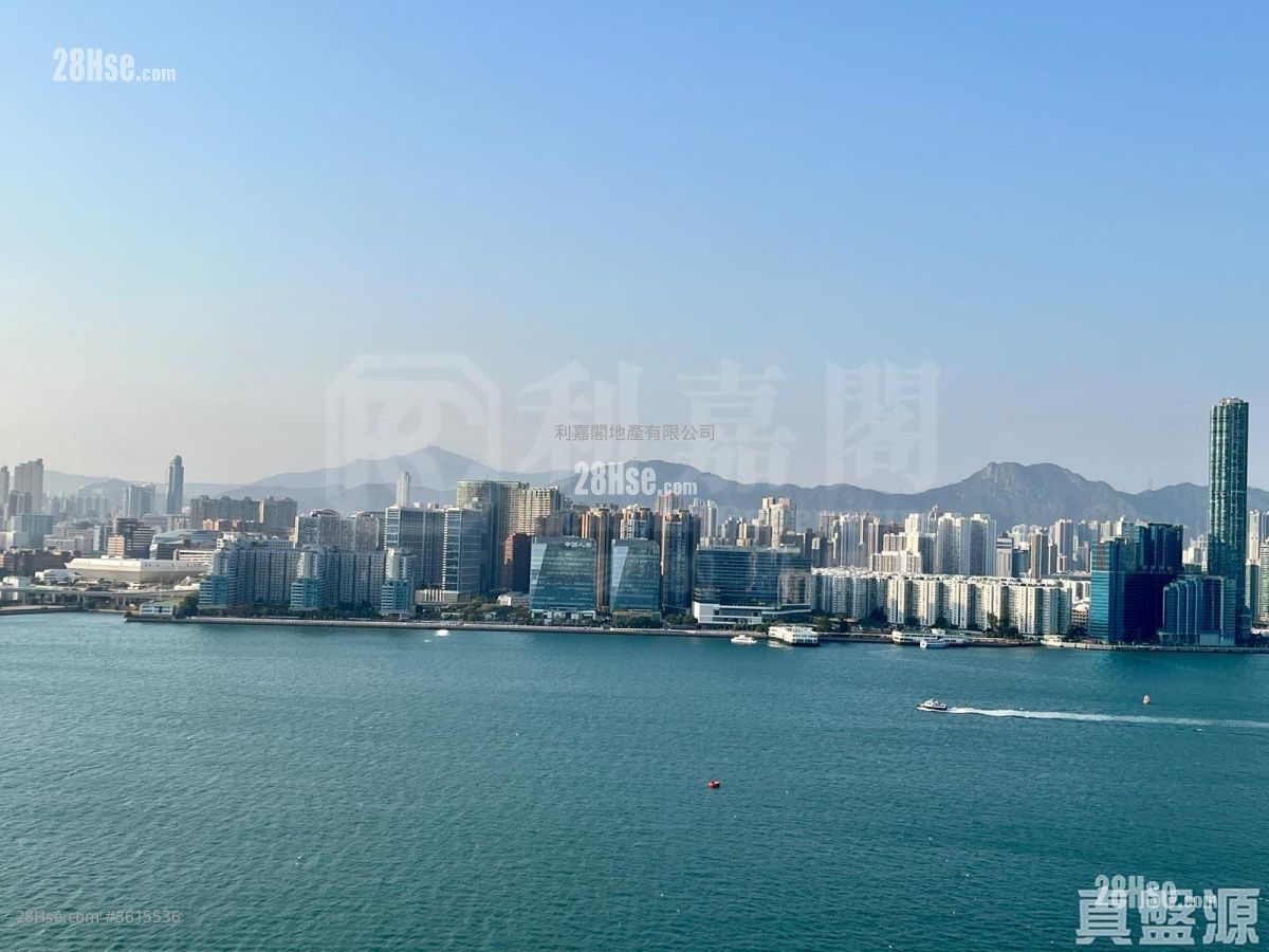 Harbour Glory Rental 4 Bedrooms , 3 Bathrooms 1,536 ft² ( 142.7 m² ) Harbour Glory Rental 4 Bedrooms , 3 Bathrooms 1,536 ft² ( 142.7 m² )