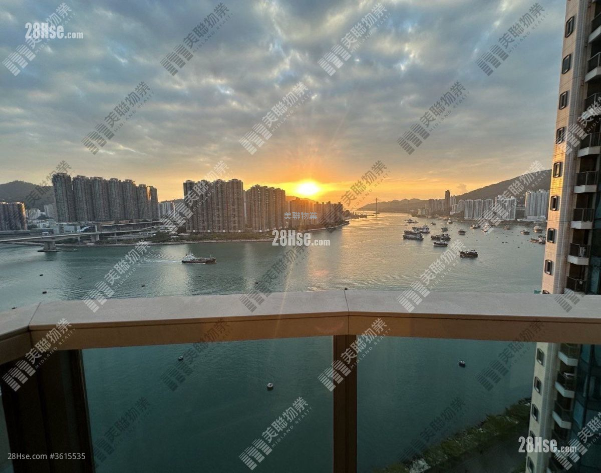 The Pavilia Bay Sell 1 Bedroom , 1 Bathroom 421 ft² ( 39.1 m² ) The Pavilia Bay Sell 1 Bedroom , 1 Bathroom 421 ft² ( 39.1 m² )
