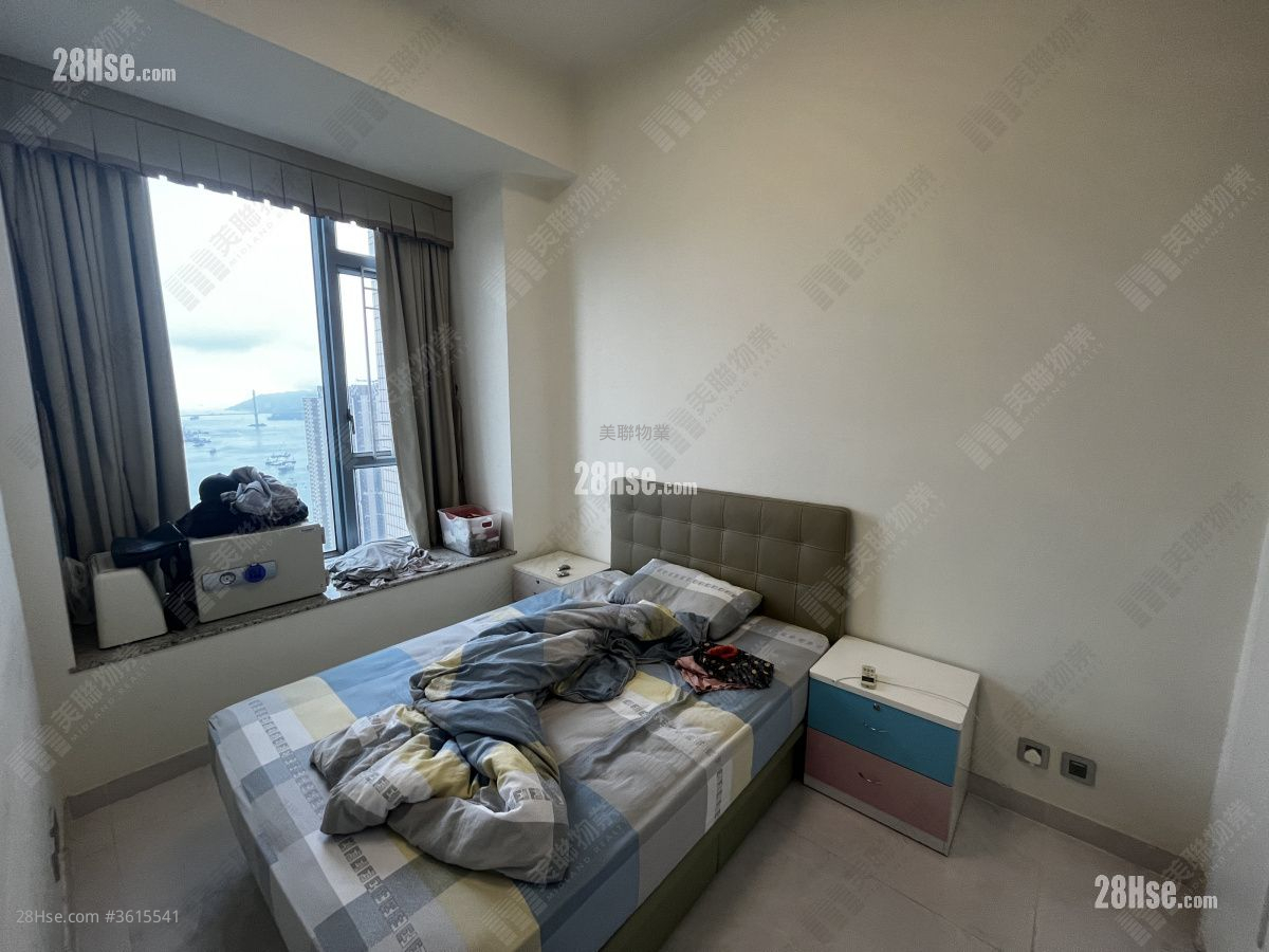 The Dynasty Sell 3 Bedrooms , 2 Bathrooms 728 ft² ( 67.6 m² ) The Dynasty Sell 3 Bedrooms , 2 Bathrooms 728 ft² ( 67.6 m² )