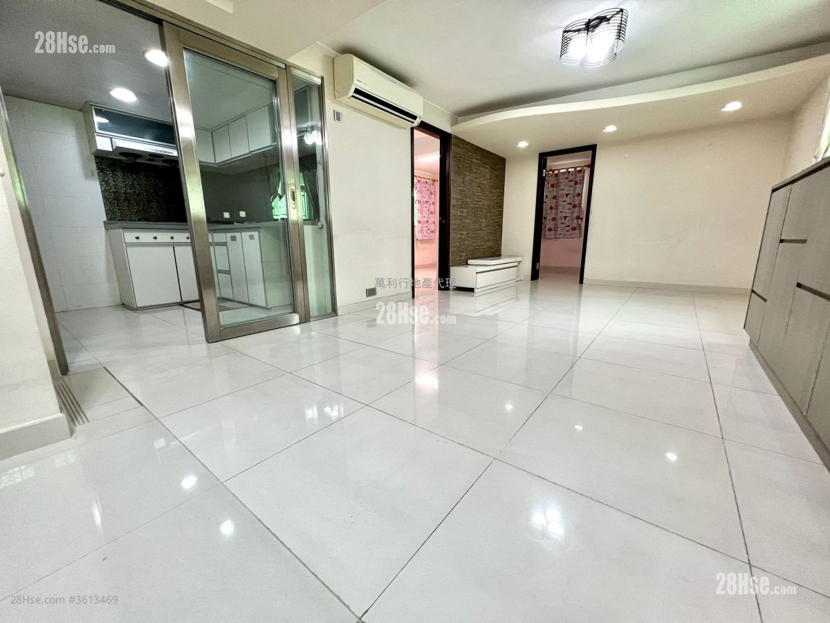 村屋 租盘 2 房 , 1 浴室 1,480 平方尺 ( 137.5 平方米 ) 村屋 租盘 2 房 , 1 浴室 1,480 平方尺 ( 137.5 平方米 )