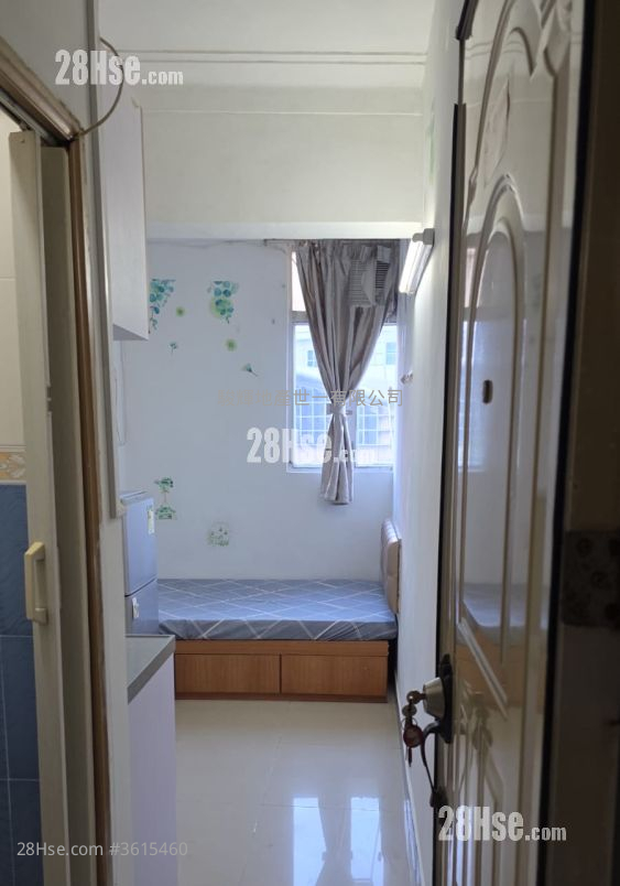 Grandview Mansion Rental Studio , 1 Bathroom 120 ft² ( 11.1 m² ) Grandview Mansion Rental Studio , 1 Bathroom 120 ft² ( 11.1 m² )