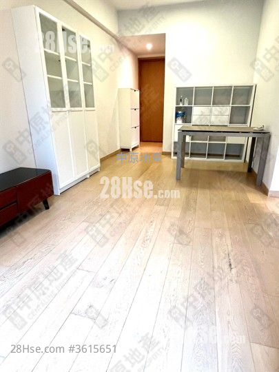 The Bloomsway Sell 2 Bedrooms , 1 Bathroom 588 ft² ( 54.6 m² ) The Bloomsway Sell 2 Bedrooms , 1 Bathroom 588 ft² ( 54.6 m² )