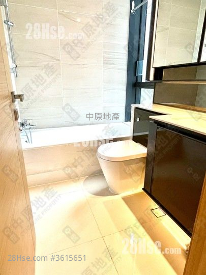 The Bloomsway Sell 2 Bedrooms , 1 Bathroom 588 ft² ( 54.6 m² ) The Bloomsway Sell 2 Bedrooms , 1 Bathroom 588 ft² ( 54.6 m² )