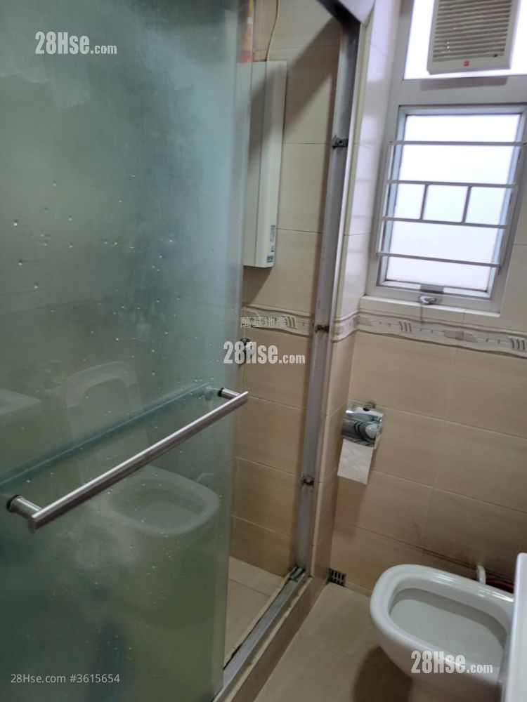 海怡花园 售盘 2 房 , 1 浴室 437 平方尺 ( 40.6 平方米 ) 海怡花园 售盘 2 房 , 1 浴室 437 平方尺 ( 40.6 平方米 )