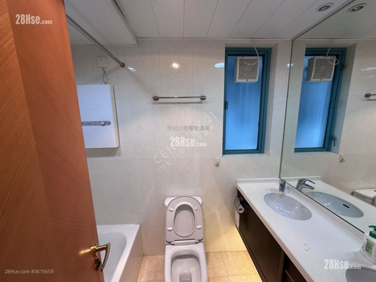 翠拥华庭 售盘 3 房 , 2 浴室 833 平方尺 ( 77.4 平方米 ) 翠拥华庭 售盘 3 房 , 2 浴室 833 平方尺 ( 77.4 平方米 )