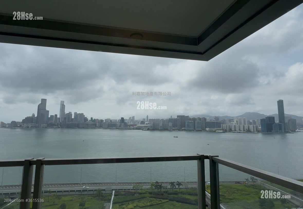 Harbour Glory Rental 4 Bedrooms , 3 Bathrooms 1,536 ft² ( 142.7 m² ) Harbour Glory Rental 4 Bedrooms , 3 Bathrooms 1,536 ft² ( 142.7 m² )
