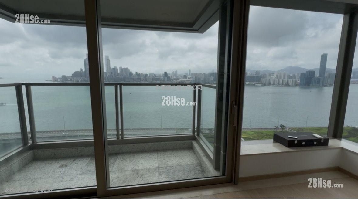 Harbour Glory Rental 4 Bedrooms , 3 Bathrooms 1,536 ft² ( 142.7 m² ) Harbour Glory Rental 4 Bedrooms , 3 Bathrooms 1,536 ft² ( 142.7 m² )