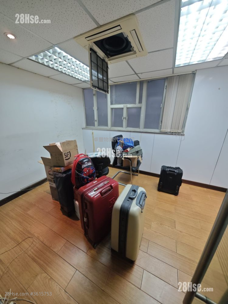 恒昌工厂大厦 租盘 1 房 454 平方尺 ( 42.2 平方米 ) 恒昌工厂大厦 租盘 1 房 454 平方尺 ( 42.2 平方米 )