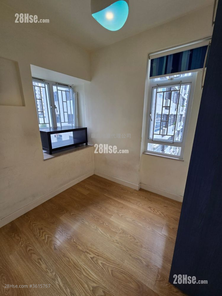 Prosperous Garden Rental 2 Bedrooms , 1 Bathroom 478 ft² ( 44.4 m² ) Prosperous Garden Rental 2 Bedrooms , 1 Bathroom 478 ft² ( 44.4 m² )