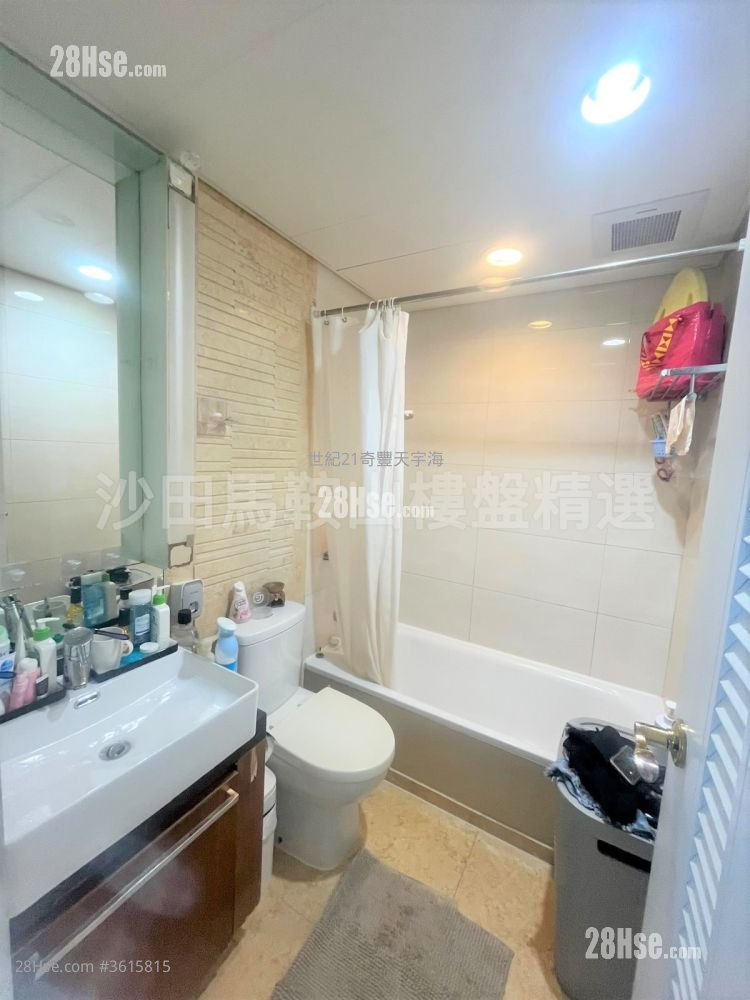 银湖天峰 售盘 3 房 , 2 浴室 746 平方尺 ( 69.3 平方米 ) 银湖天峰 售盘 3 房 , 2 浴室 746 平方尺 ( 69.3 平方米 )