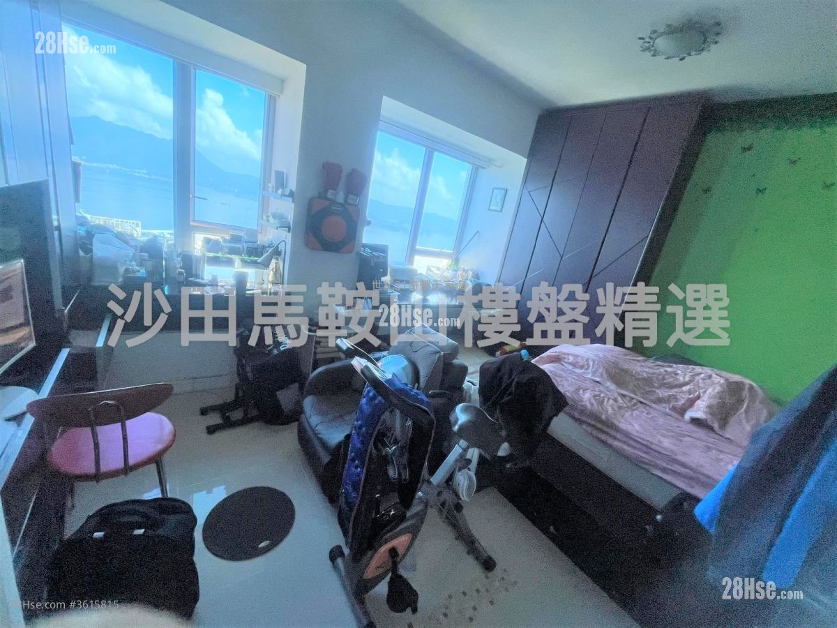 银湖天峰 售盘 3 房 , 2 浴室 746 平方尺 ( 69.3 平方米 ) 银湖天峰 售盘 3 房 , 2 浴室 746 平方尺 ( 69.3 平方米 )