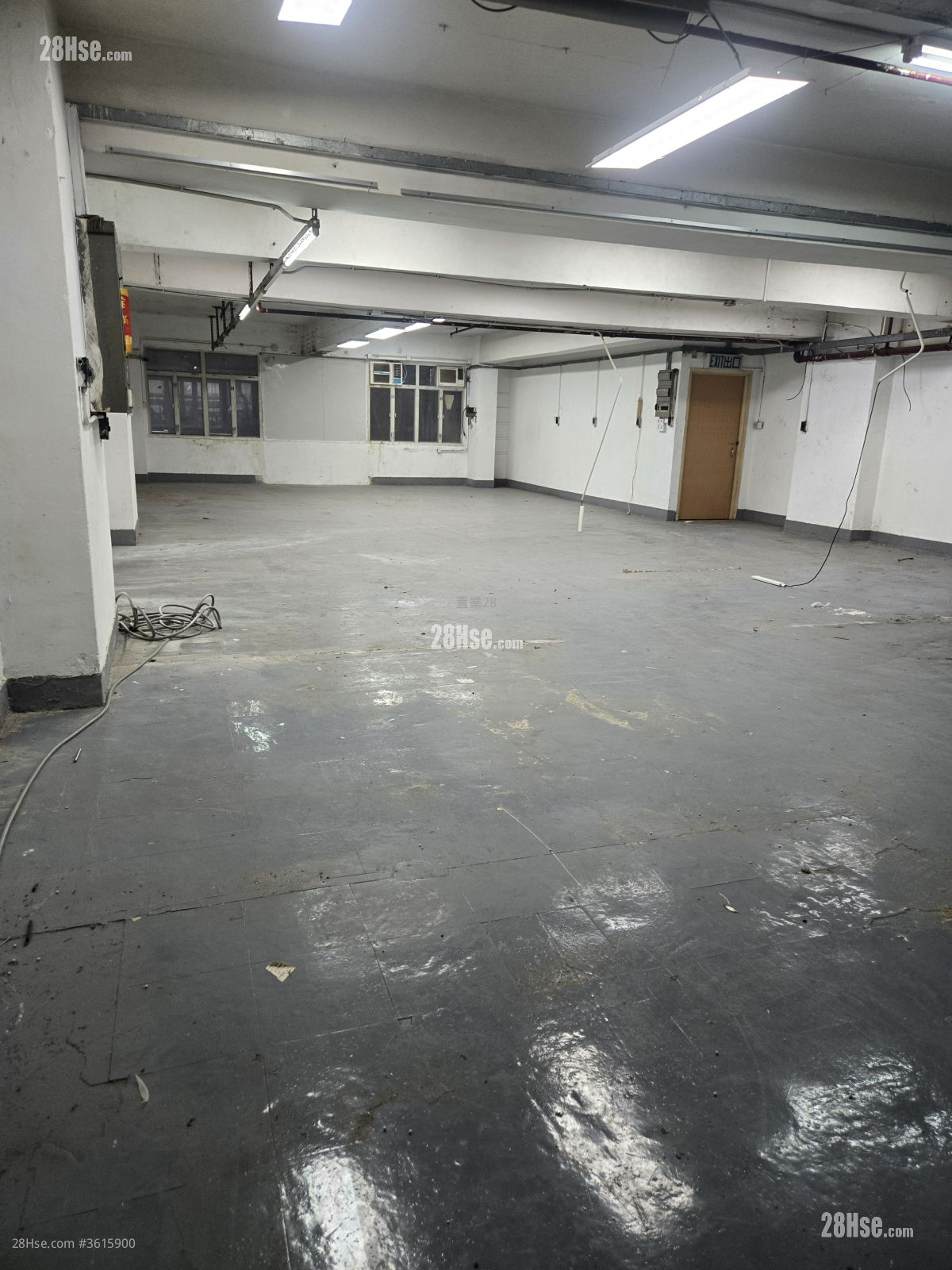 迅达工业大厦 租盘 2,218 平方尺 ( 206.1 平方米 )