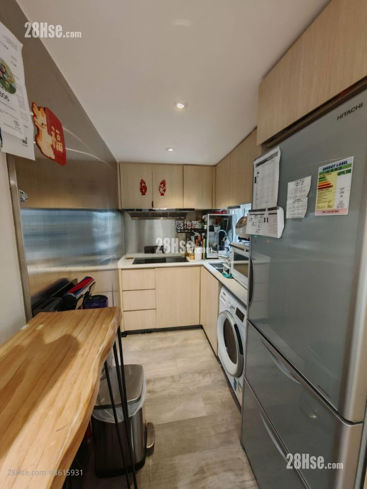 Ping Yan Court Sell 2 Bedrooms , 1 Bathroom 376 ft² ( 34.9 m² ) Ping Yan Court Sell 2 Bedrooms , 1 Bathroom 376 ft² ( 34.9 m² )