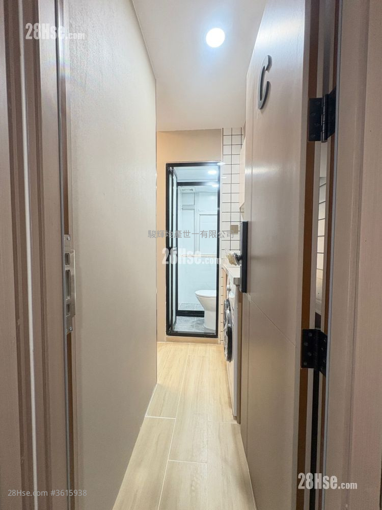 金巴利道92号 租盘 1 房 , 1 浴室 180 平方尺 ( 16.7 平方米 ) 金巴利道92号 租盘 1 房 , 1 浴室 180 平方尺 ( 16.7 平方米 )