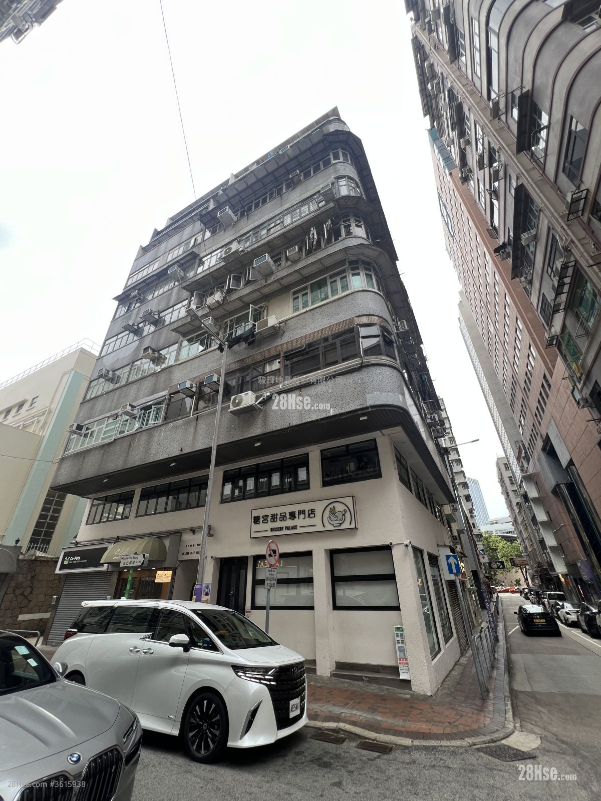 金巴利道92号 租盘 1 房 , 1 浴室 180 平方尺 ( 16.7 平方米 ) 金巴利道92号 租盘 1 房 , 1 浴室 180 平方尺 ( 16.7 平方米 )