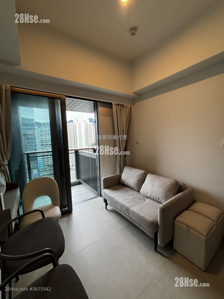 Cullinan Sky Rental Studio , 1 Bathroom 240 ft² ( 22.3 m² ) Cullinan Sky Rental Studio , 1 Bathroom 240 ft² ( 22.3 m² )