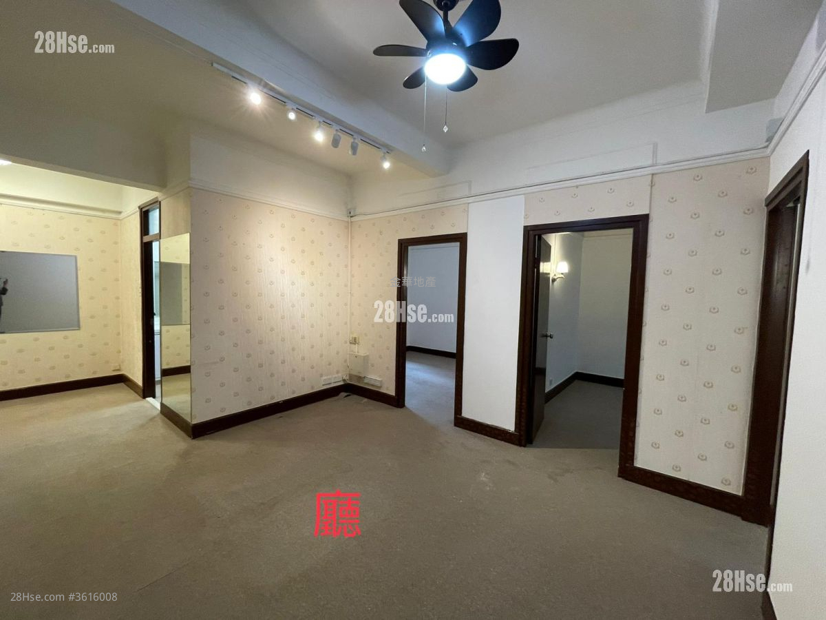 金马伦道29号 售盘 5+ 房 , 2 浴室 1,063 平方尺 ( 98.8 平方米 )