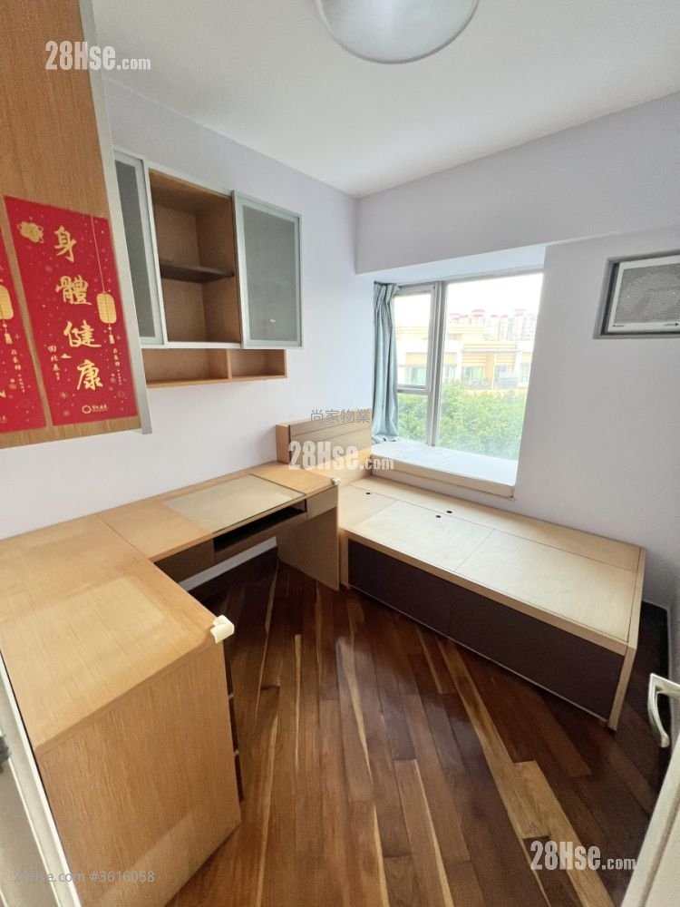 Fiori Sell 3 Bedrooms , 3 Bathrooms 850 ft² ( 79.0 m² ) Fiori Sell 3 Bedrooms , 3 Bathrooms 850 ft² ( 79.0 m² )