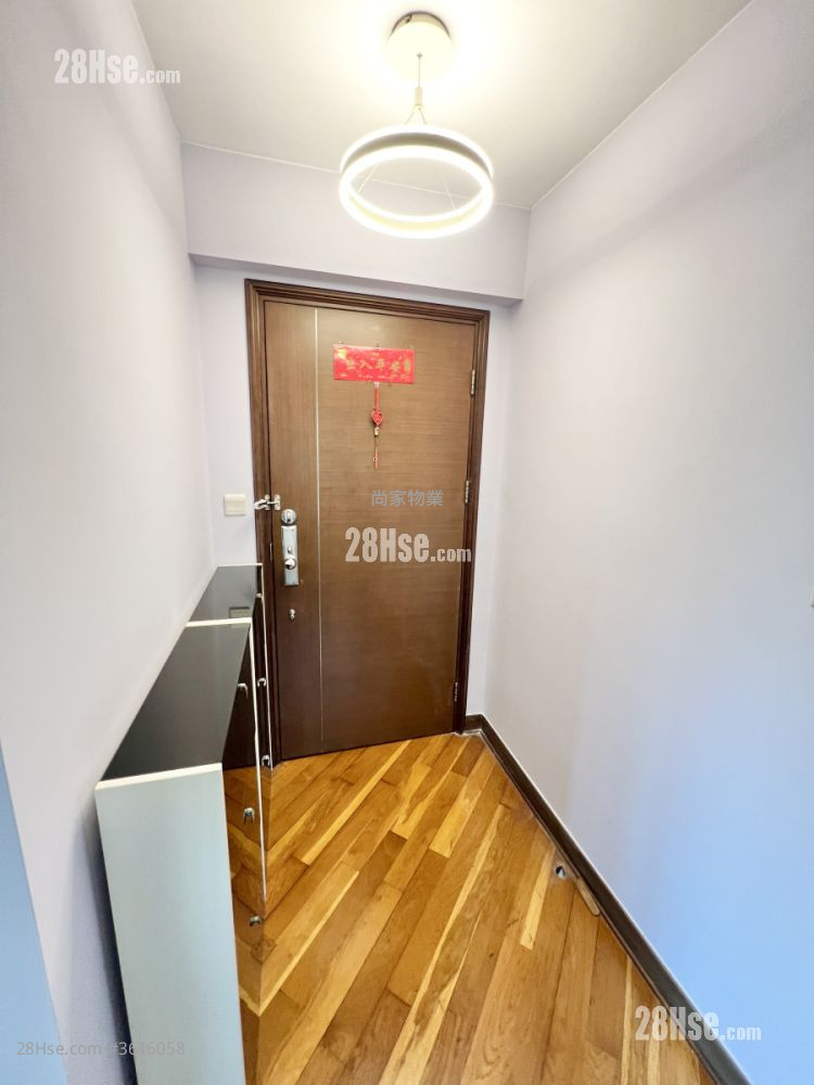 Fiori Sell 3 Bedrooms , 3 Bathrooms 850 ft² ( 79.0 m² ) Fiori Sell 3 Bedrooms , 3 Bathrooms 850 ft² ( 79.0 m² )